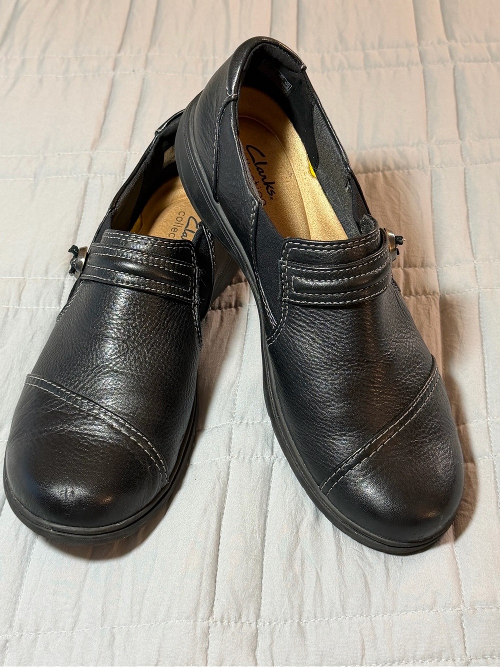 Clarks Women’s Black Leather Slip-On Loafers